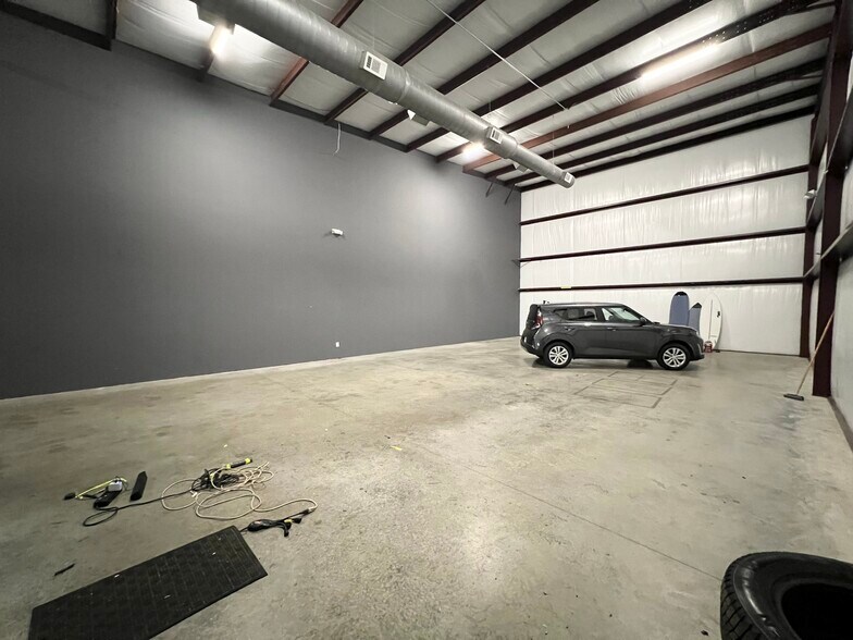 More Photos Of 430 Haynie Ave, Nashville Warehouse For Lease