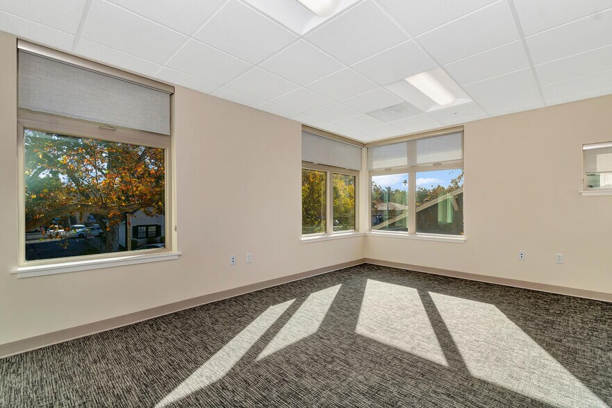 More Photos Of 215 C St, Davis Office Residential For Lease