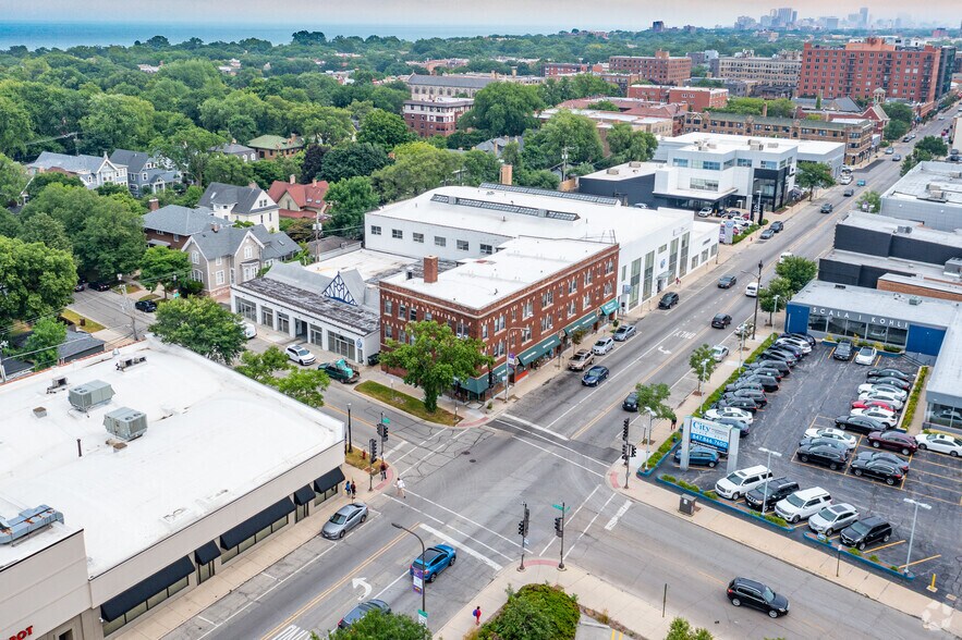More Photos Of 1041-1049 Chicago Ave, Evanston Storefront Retail Residential For Lease