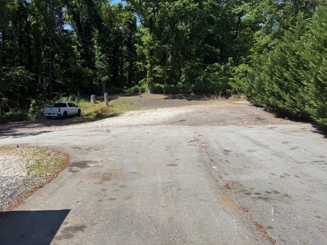 More Photos Of 113 Foster Lake Rd, Dallas Freestanding For Lease