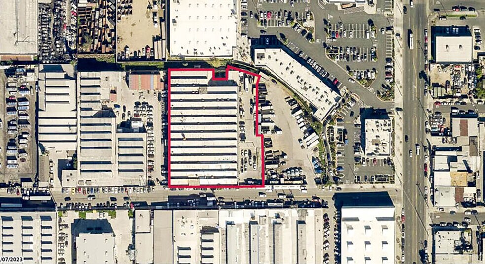 More Photos Of 935 59th St, Los Angeles Manufacturing For Lease