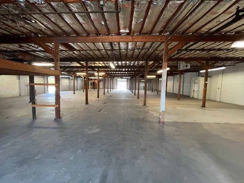 More Photos Of 1501 Burlington Ave N, Saint Petersburg Unknown For Lease