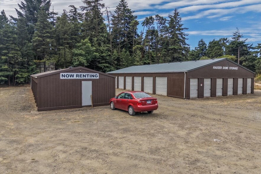 More Photos Of 93697 Storage Dr, North Bend Specialty For Sale