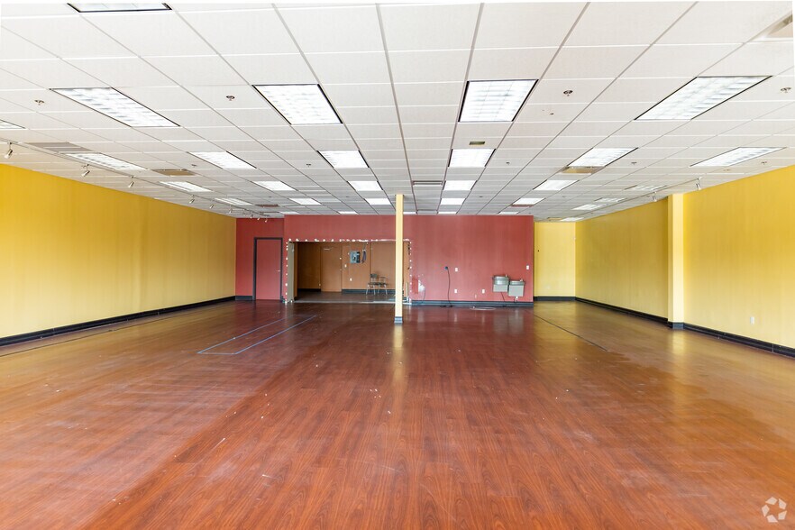 More Photos Of 5524-5986 Flamingo Rd, Cooper City Unknown For Lease