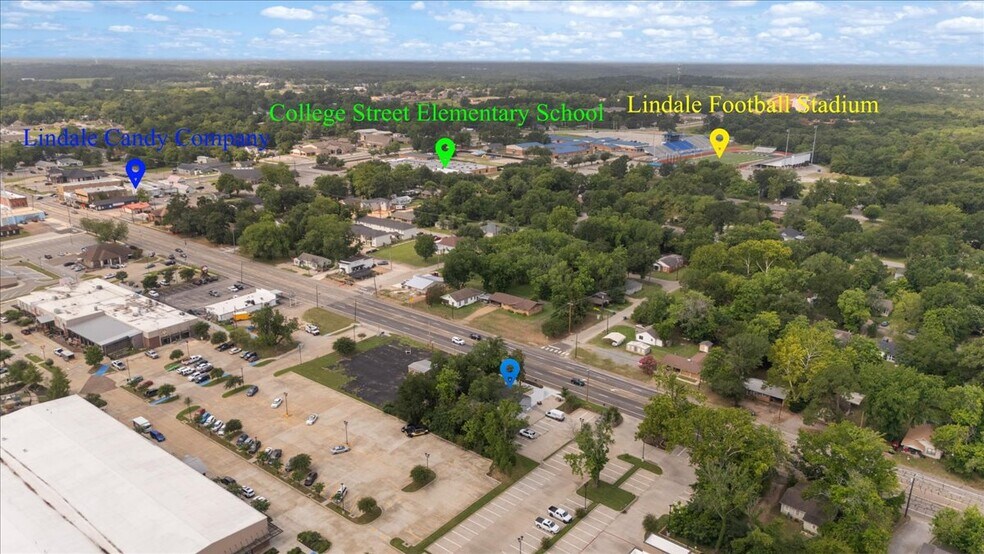 More Photos Of 501 N Main St, Lindale Office For Sale