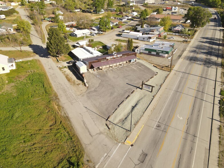 More Photos Of 911 19th Ave, Oroville Freestanding For Sale