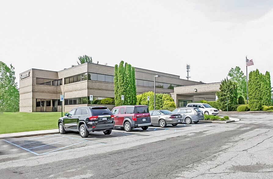 More Photos Of 6700 N Rochester Rd, Rochester Hills Medical For Lease