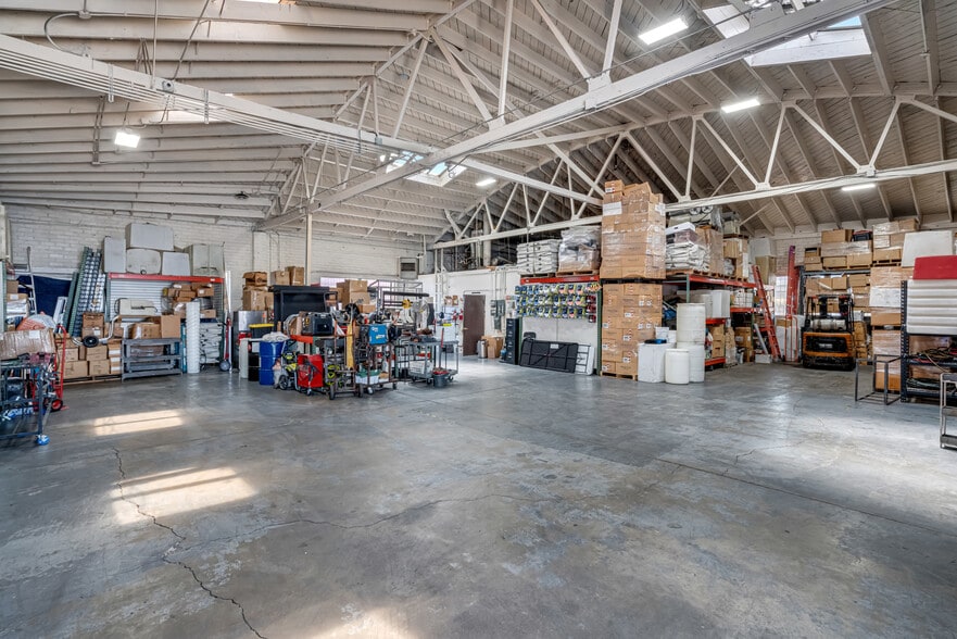 More Photos Of 5711 Sheila St, Commerce Warehouse For Sale