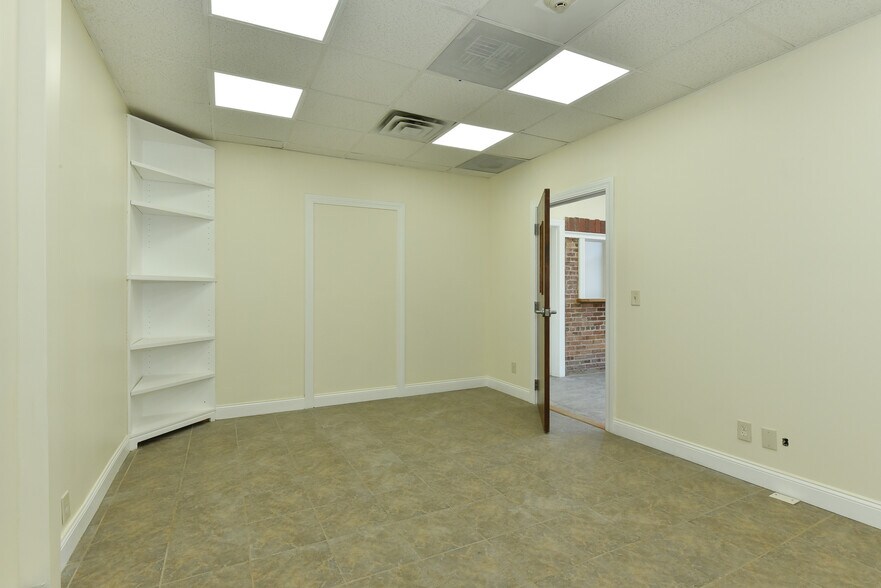 More Photos Of 754 Branch Ave, Providence Loft Creative Space For Lease