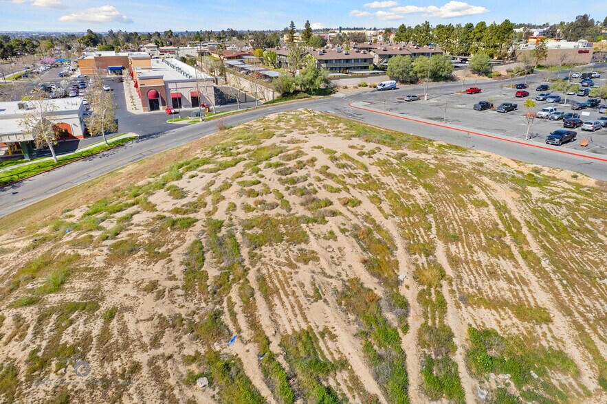More Photos Of 2620 Bernard St, Bakersfield Land For Sale