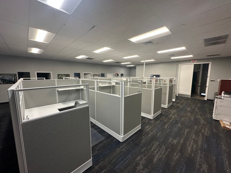 More Photos Of 1225 Broken Sound Pky NW, Boca Raton Light Manufacturing For Lease