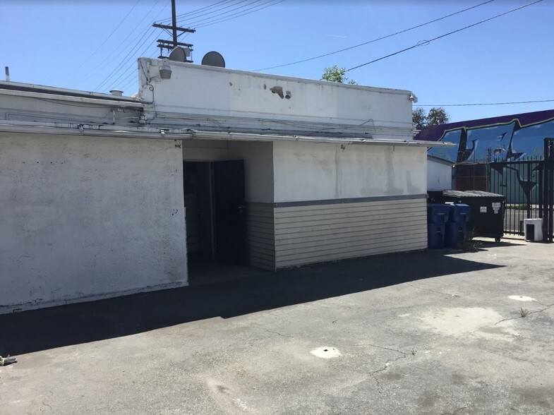More Photos Of 3408 Trinity St, Los Angeles Warehouse For Lease