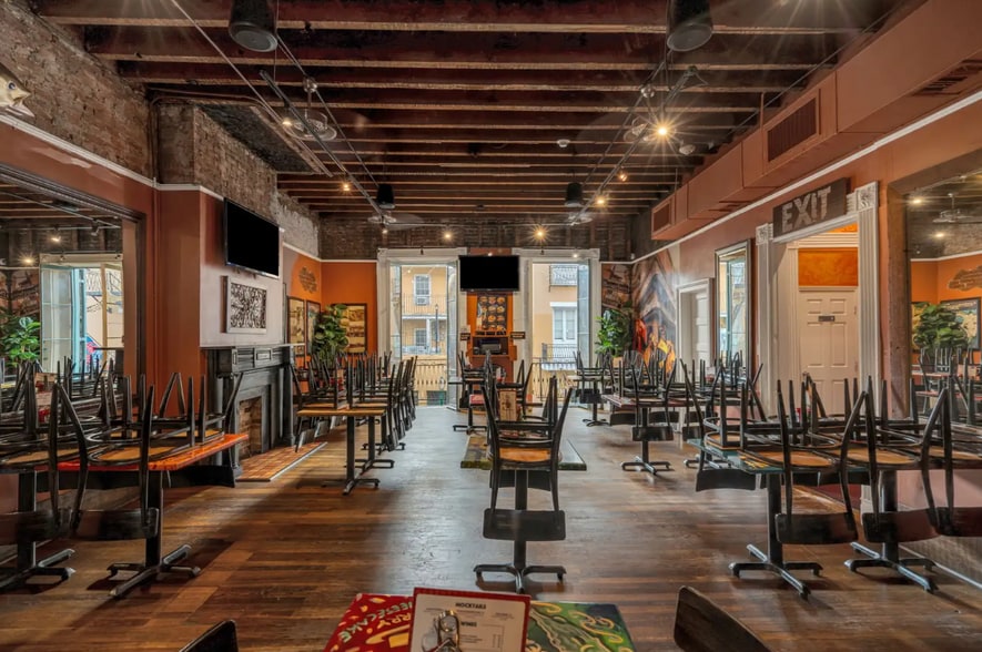 More Photos Of 205 Bourbon St, New Orleans Restaurant For Lease