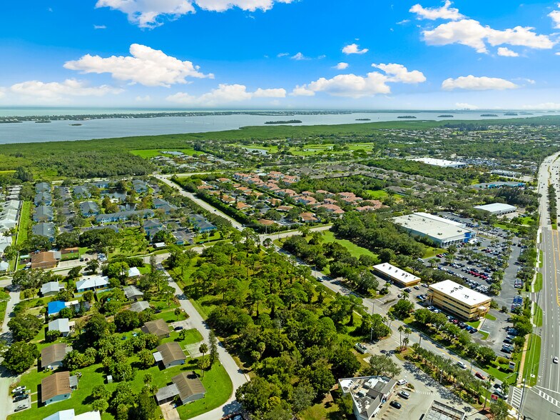 More Photos Of 670 8th St, Vero Beach Land For Sale
