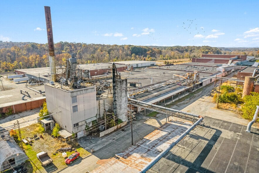 More Photos Of 1641 Fairystone Park Hwy, Stanleytown Warehouse For Sale