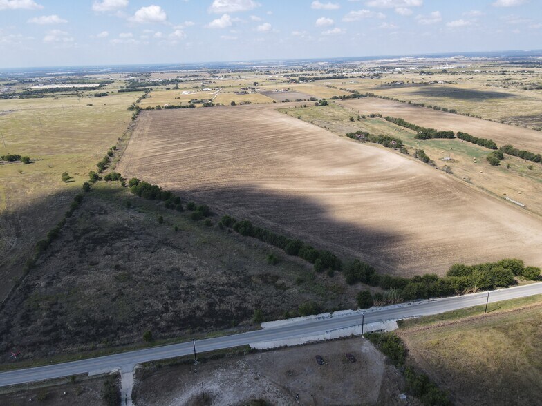 More Photos Of 601 County Road 375, Jarrell Land For Sale