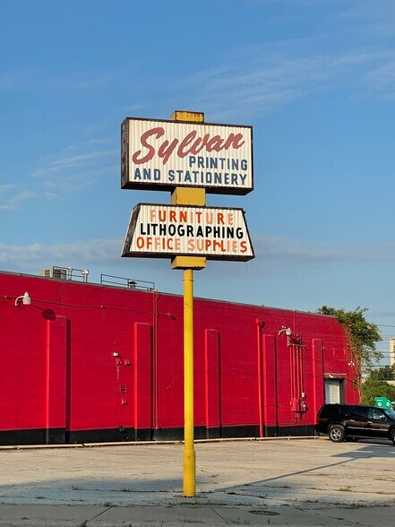 More Photos Of 1308 S Peoria Ave, Tulsa Unknown For Lease