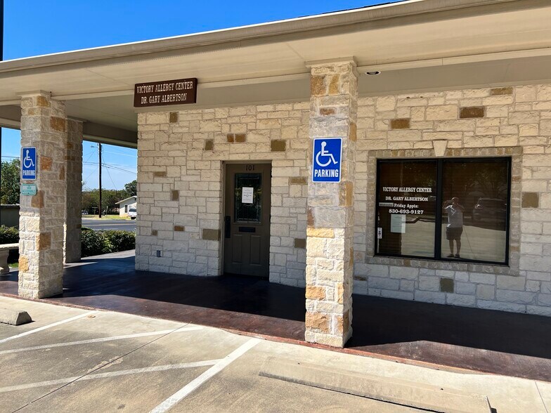 Primary Photo Of 503 FM 1431, Marble Falls Medical For Lease