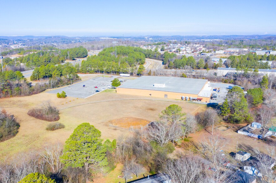 More Photos Of 2000 Overhead Bridge Rd NE, Cleveland Manufacturing For Sale