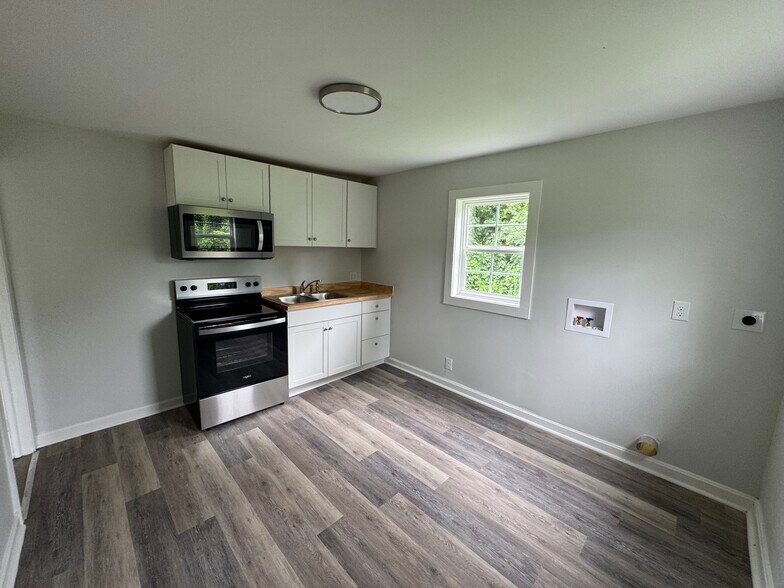 More Photos Of , High Point Multifamily For Sale