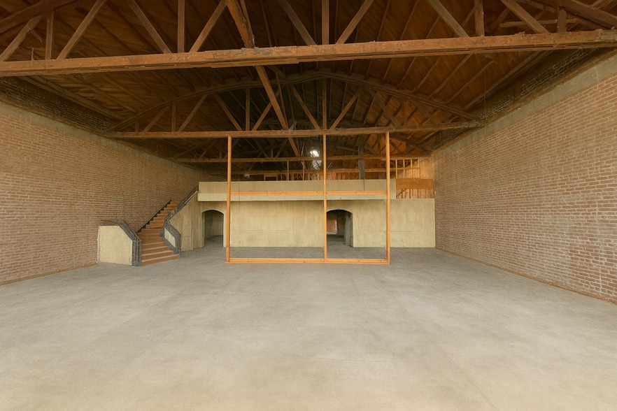 More Photos Of 2323 Pacific Ave, Stockton Bar For Sale