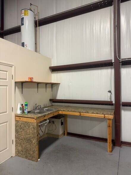 More Photos Of 1321 Apopka Airport Rd, Apopka Airplane Hangar For Sale