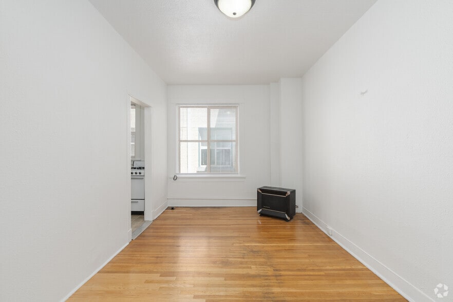 More Photos Of 10 NW 20th Ave, Portland Apartments For Lease