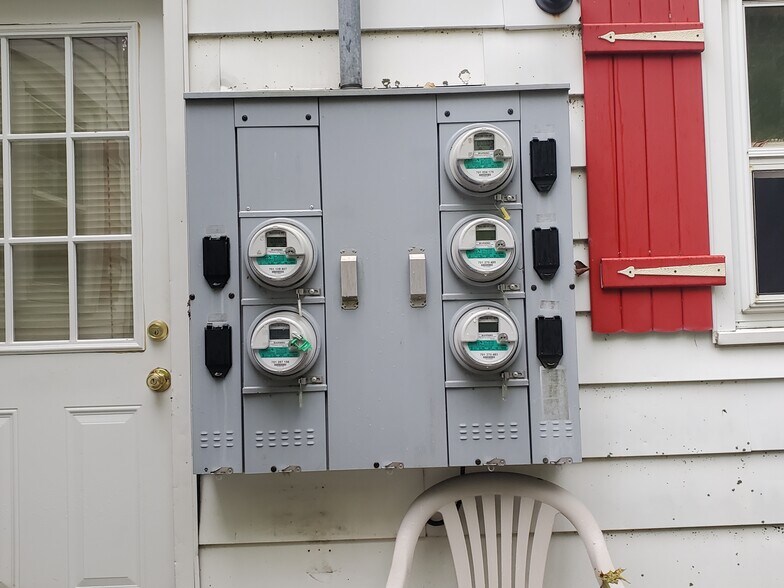 More Photos Of 101 Randall St, Florida Apartments For Sale
