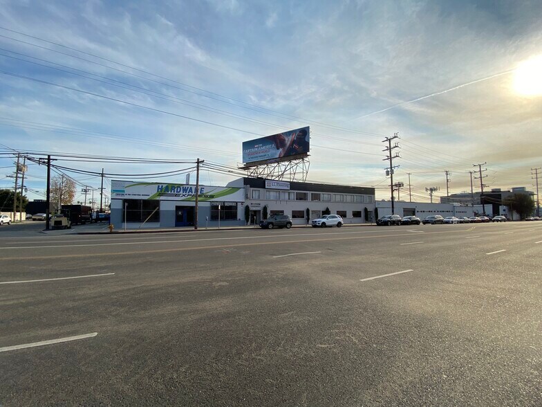 More Photos Of 11600-11614 W Olympic Blvd, Los Angeles Storefront Retail Office For Lease
