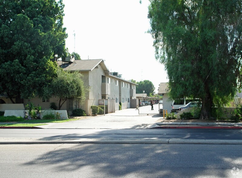 Primary Photo Of 3420 N 1st St, Fresno Apartments For Sale