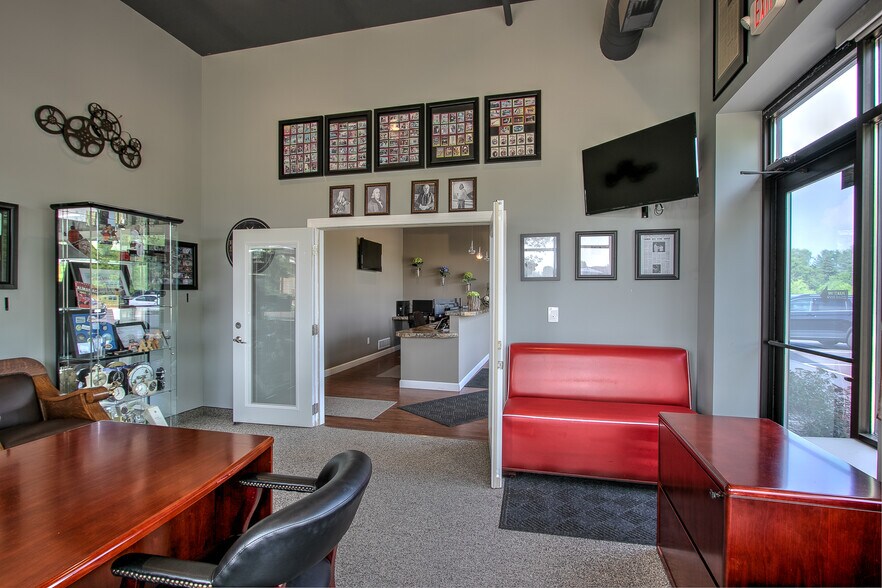 More Photos Of 404-536 Whiskey Rd NW, Isanti Storefront Retail Office For Sale