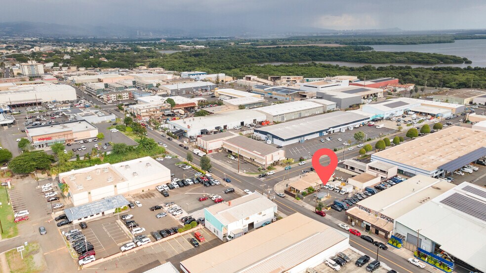 More Photos Of 94-172 Leoleo St, Waipahu Restaurant For Sale