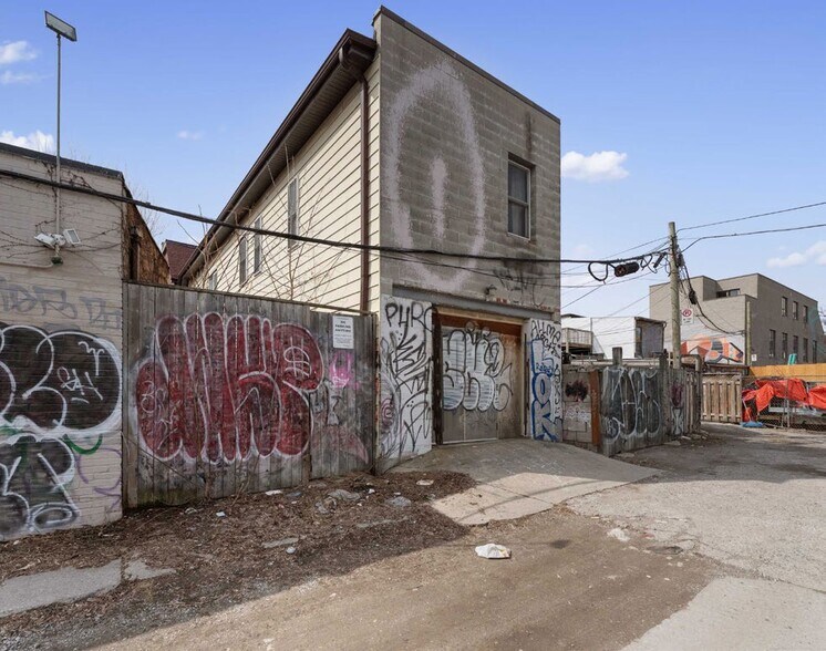 More Photos Of , Toronto Unknown For Sale