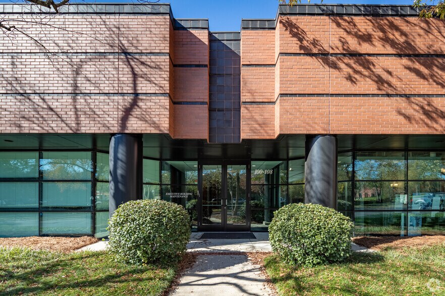 More Photos Of 2000 Aerial Center Pky, Morrisville Unknown For Lease