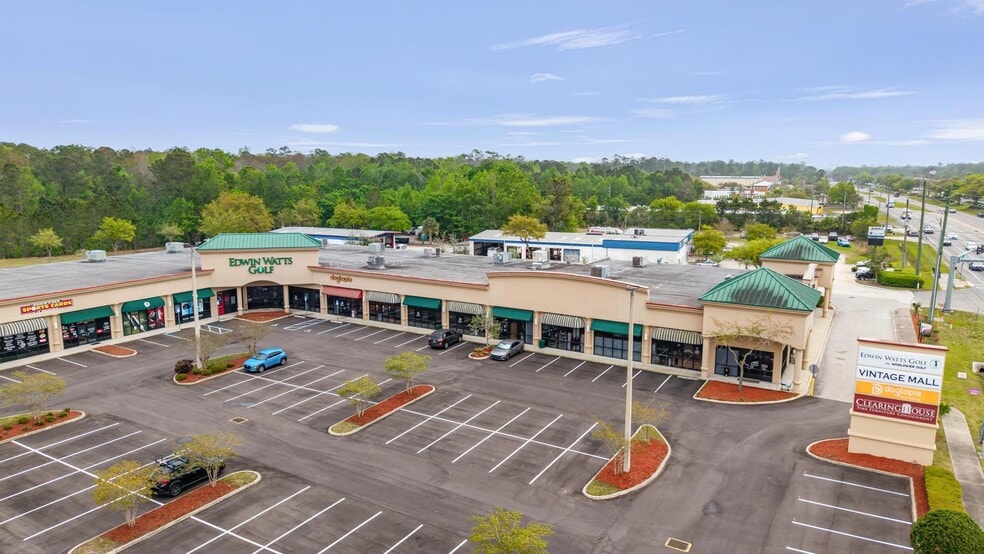 More Photos Of 9365 Philips Hwy, Jacksonville Freestanding For Sale