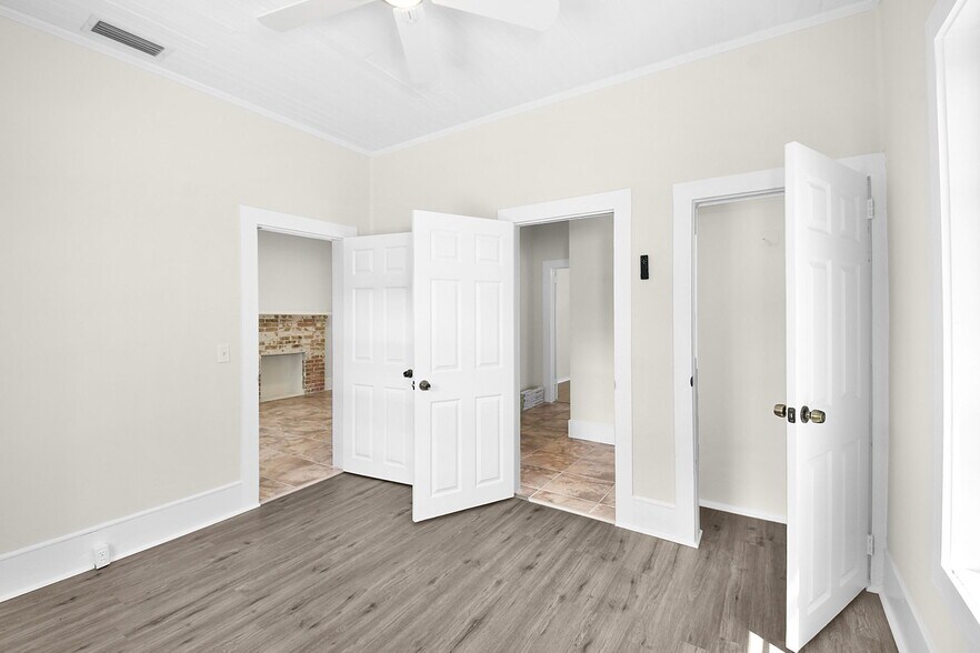 More Photos Of 300 SE Detroit Ave, Stuart Office For Sale