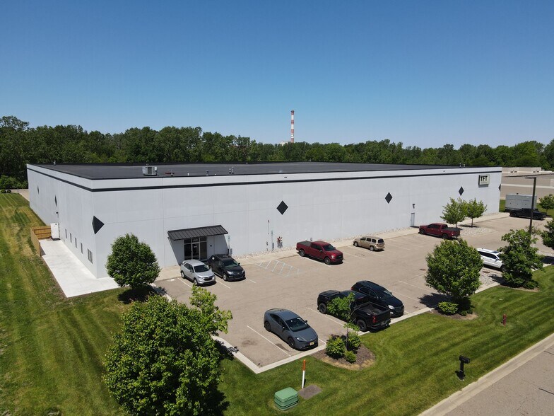 More Photos Of 4808 Empire Way, Lansing Warehouse For Sale