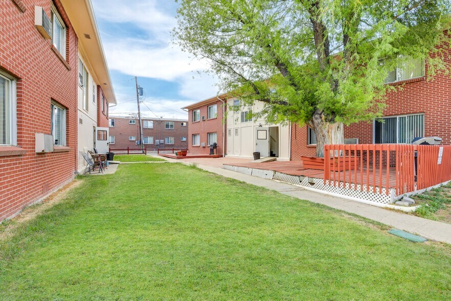 More Photos Of 1285 Ammons St, Lakewood Apartments For Sale