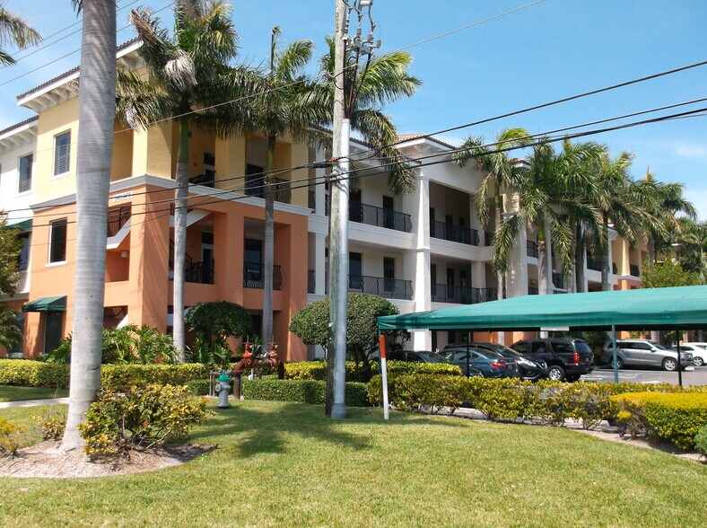 More Photos Of 2465 Mercer Ave, West Palm Beach Office For Lease