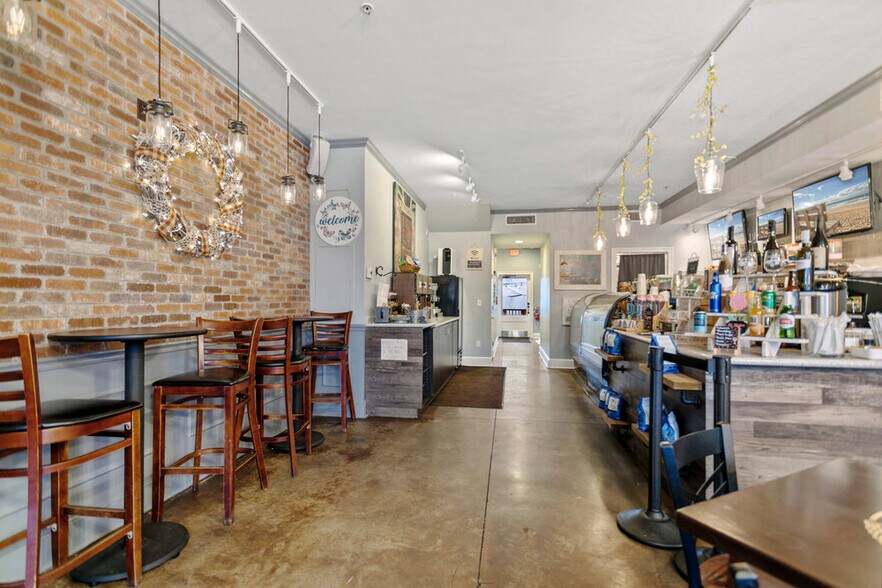 More Photos Of 47 Cordova St, Saint Augustine Restaurant For Sale