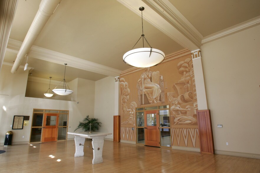 More Photos Of 20 N Sutter St, Stockton Office For Lease