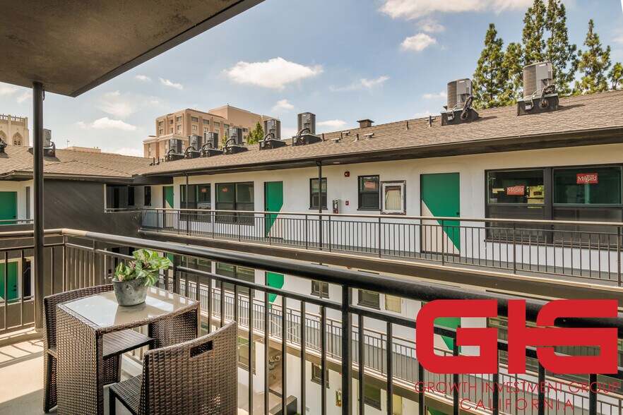 More Photos Of 262 N Los Robles Ave, Pasadena Apartments For Sale