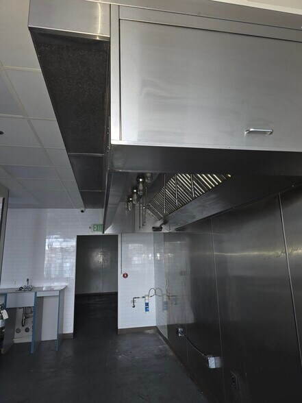 More Photos Of 1519 Washington N st, Twin Falls General Retail For Lease