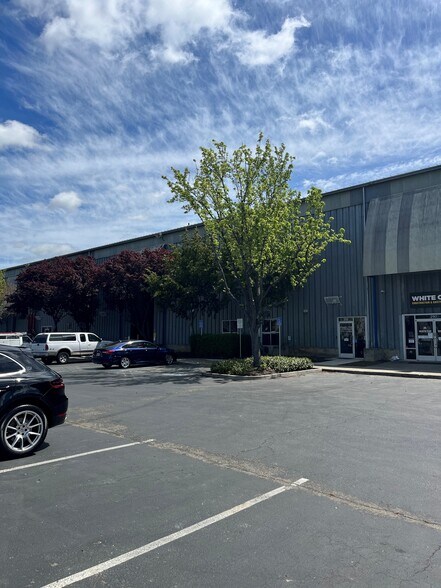 More Photos Of 261-299 S Vasco Rd, Livermore Warehouse For Lease