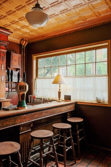 More Photos Of 1712 Aliceanna St, Baltimore Restaurant For Sale