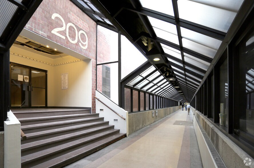 More Photos Of 209 S Main St, Akron Office For Lease