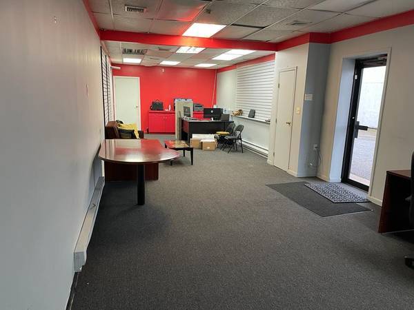 More Photos Of 3310 Sunrise Hwy, Wantagh Office For Sale