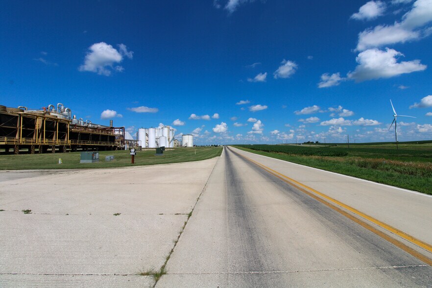 More Photos Of 6059 159th St, Galva Food Processing For Sale