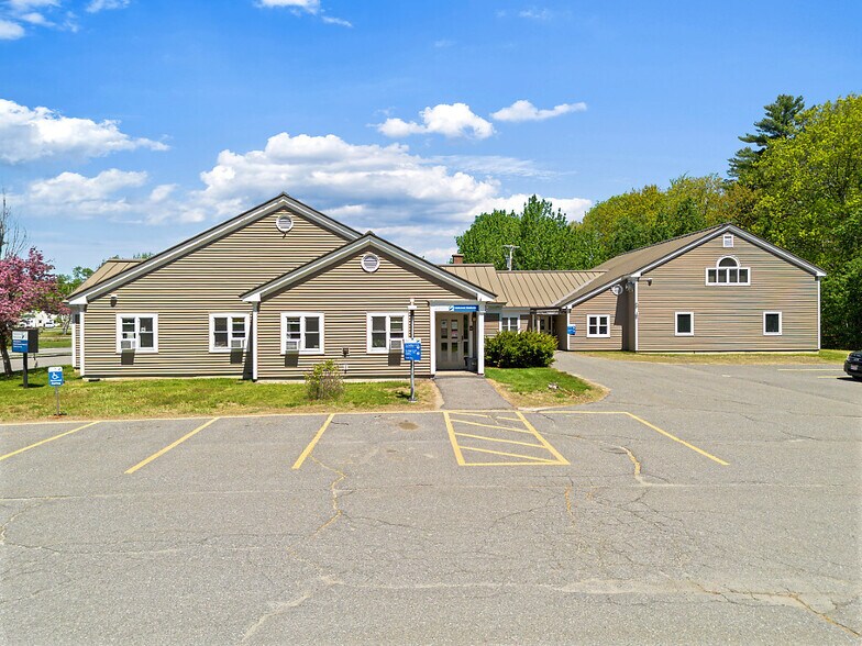 More Photos Of 24 Chase Ave, Waterville Office For Sale