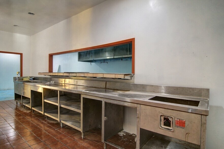 More Photos Of 4061 Highway 35 N, Rockport Restaurant For Sale